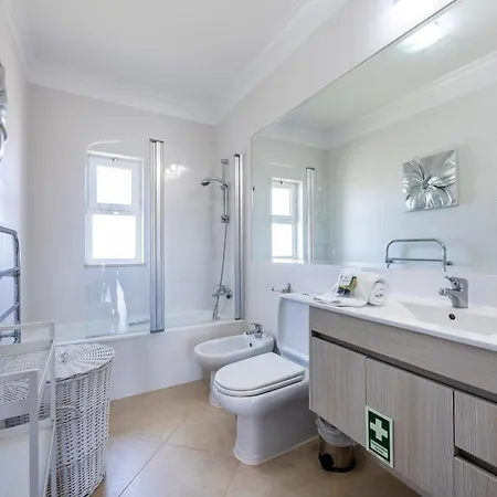 Boa Vista - Fairview Island