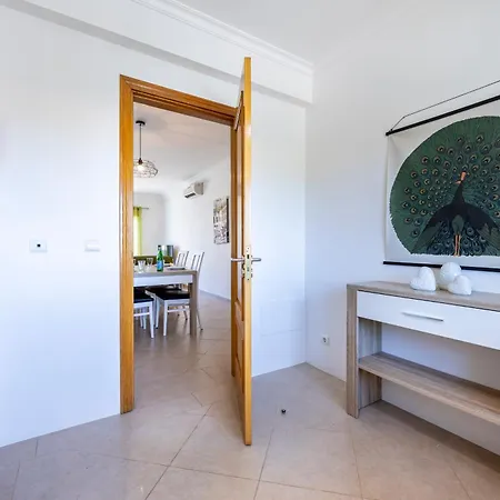 Boa Vista - Fairview Island *